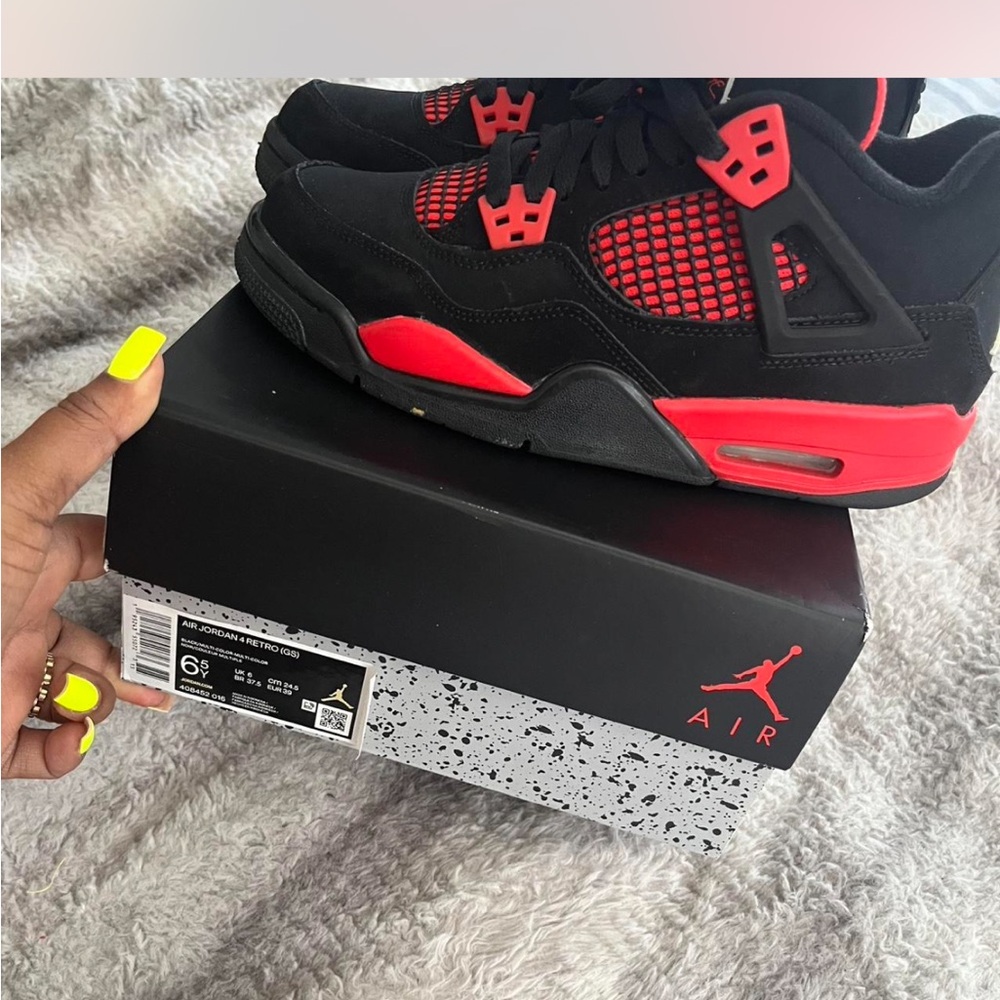 Jordan 4 Retro Black Red Sneakers
